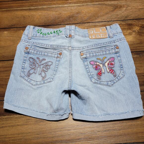 Glo Jeans Junior Denim Shorts w/ Embroidery - Size 3 - Picture 4 of 8